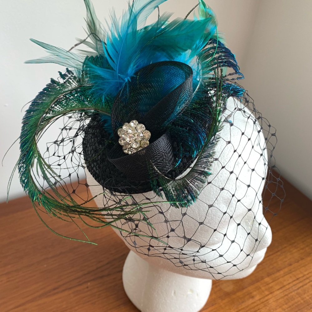 Stunning Black and Peacock Feathered Fascinator With Rhinestone Accent
